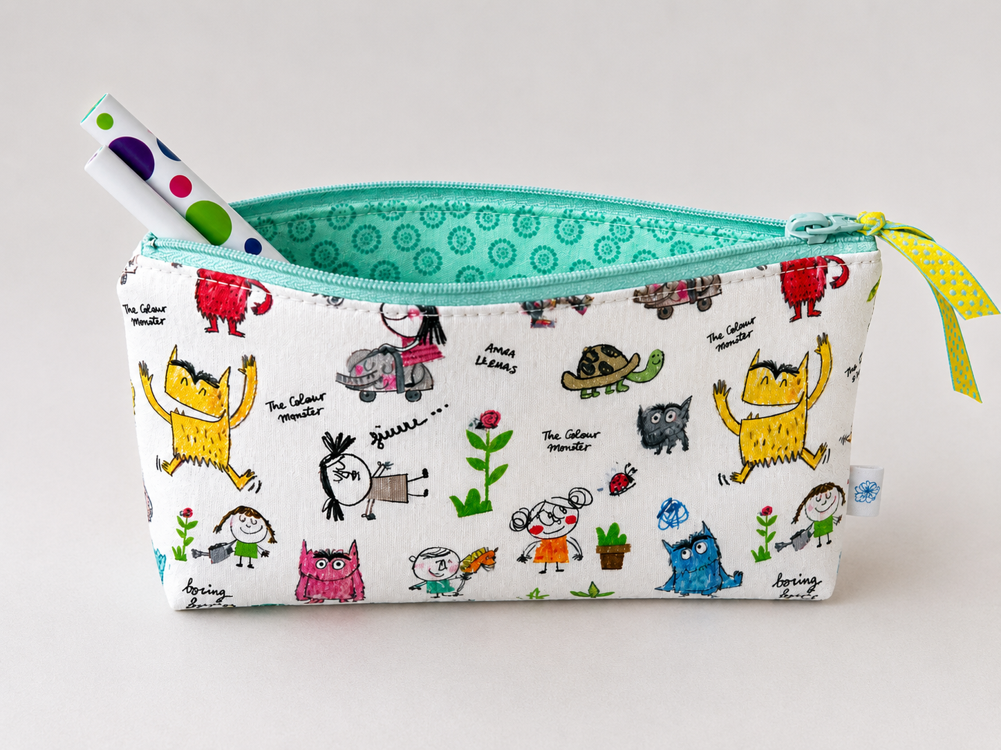 Estuche Monstruo colores